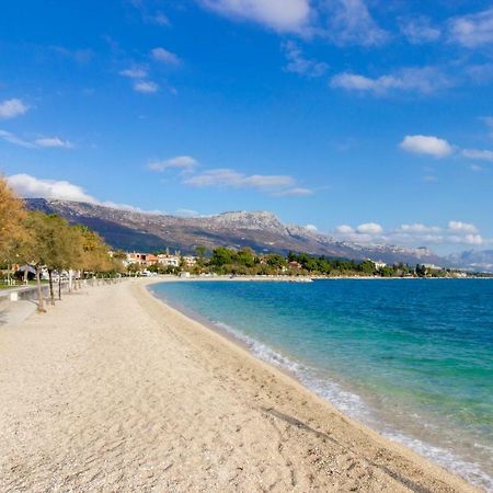 Apartmani Skelin***/**** Kaštela エクステリア 写真