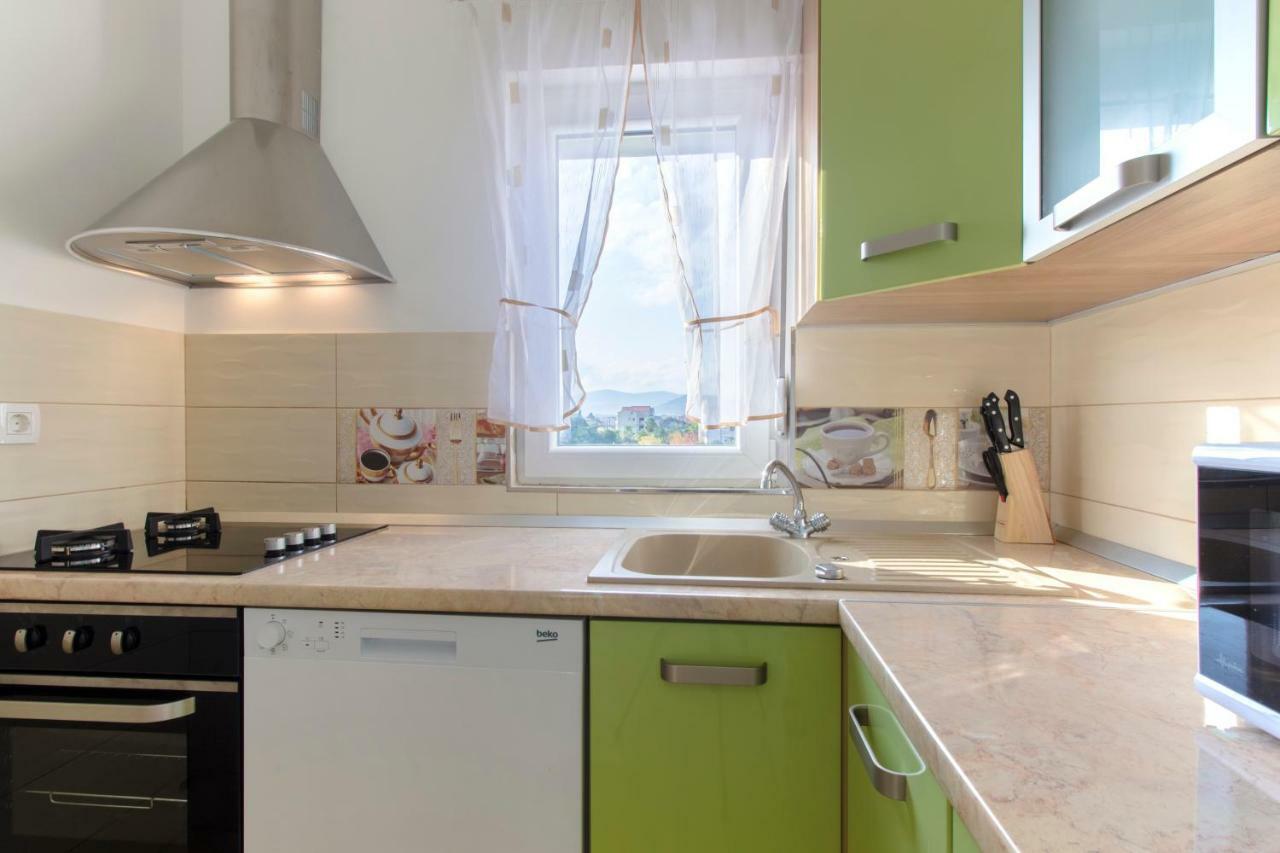 Apartmani Skelin***/**** Kaštela エクステリア 写真